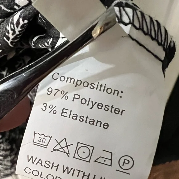 NWOT. Elegant Black Floral Maxi Dress - Picture 5 of 6